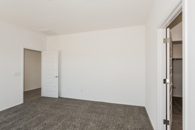 Building Photo - 7570 S Celina Wy