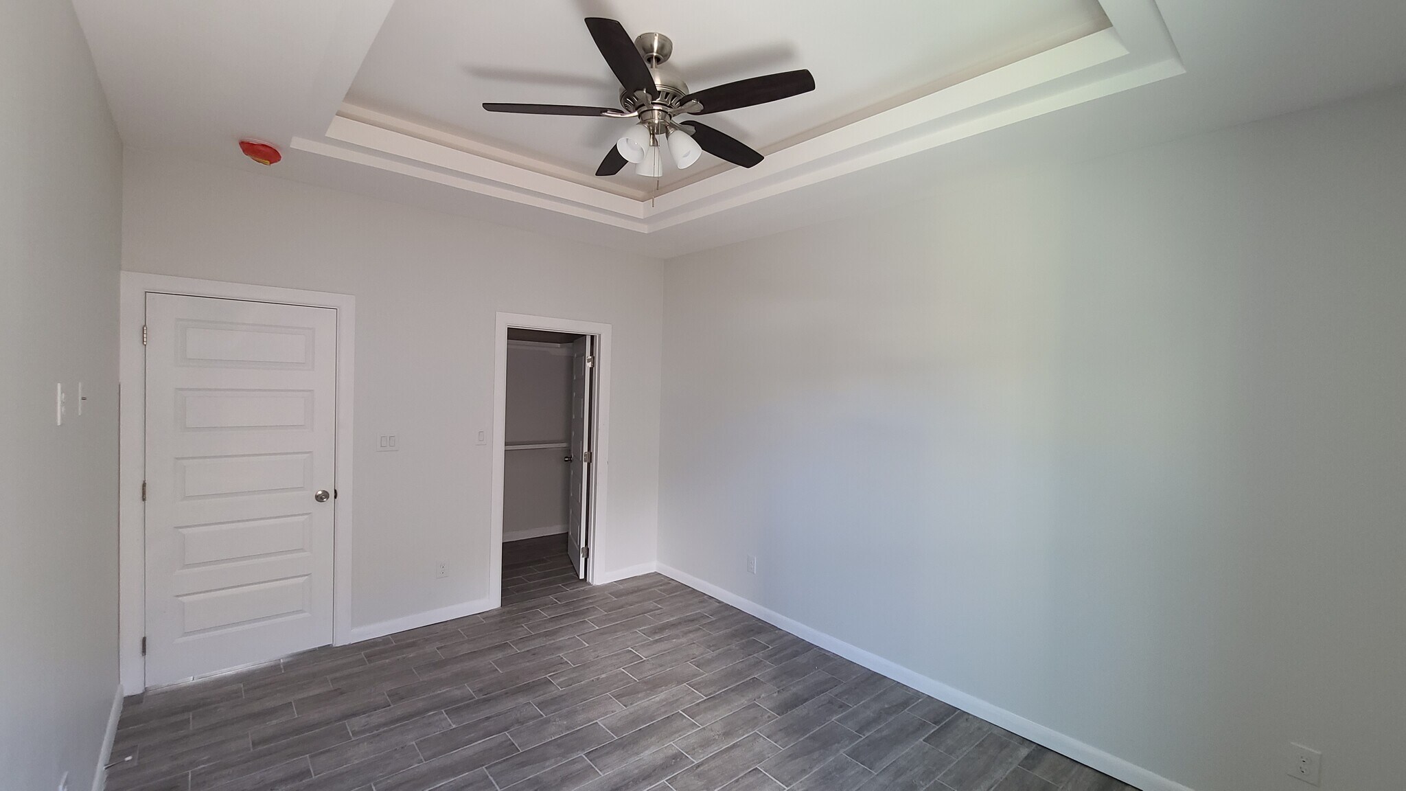 Building Photo - 803 W Smith Dr