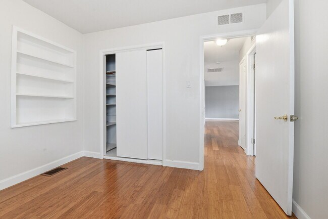 Building Photo - $3,045.95, 3 bed, 2 bath house in Denver with Fenced in Yard and In Unit Laundry!