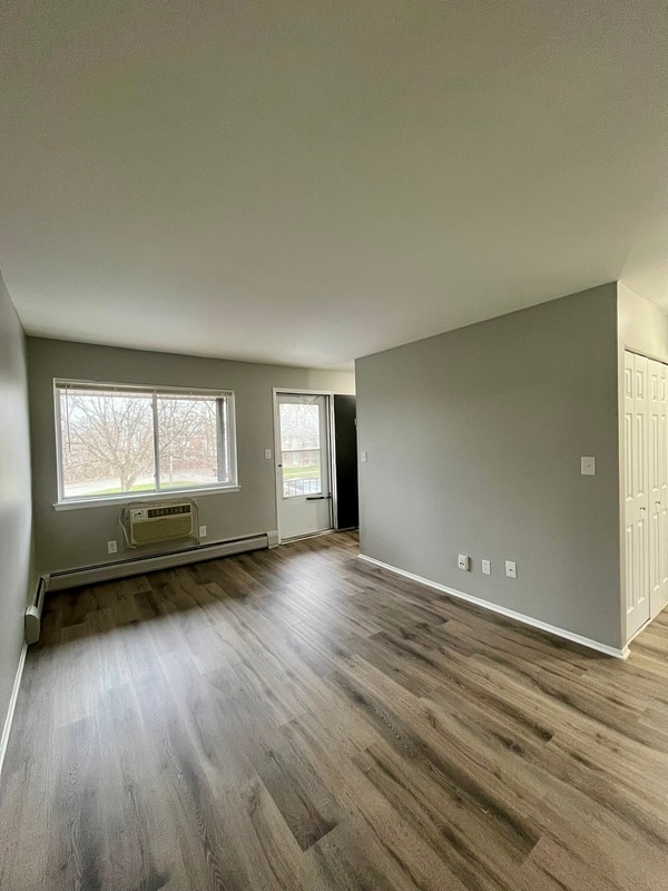 Building Photo - 1760 St Johns Blvd