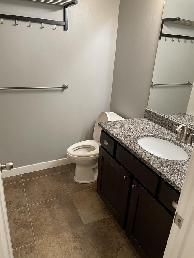 Building Photo - 857 Pantani Ct