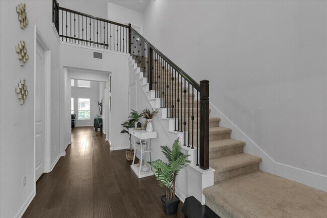 Building Photo - 2517 Cappelle Way