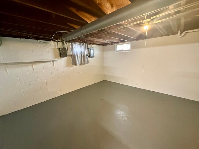 Building Photo - 2720 26th Ave