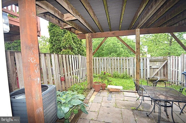 Building Photo - 21774 Kings Crossing Terrace
