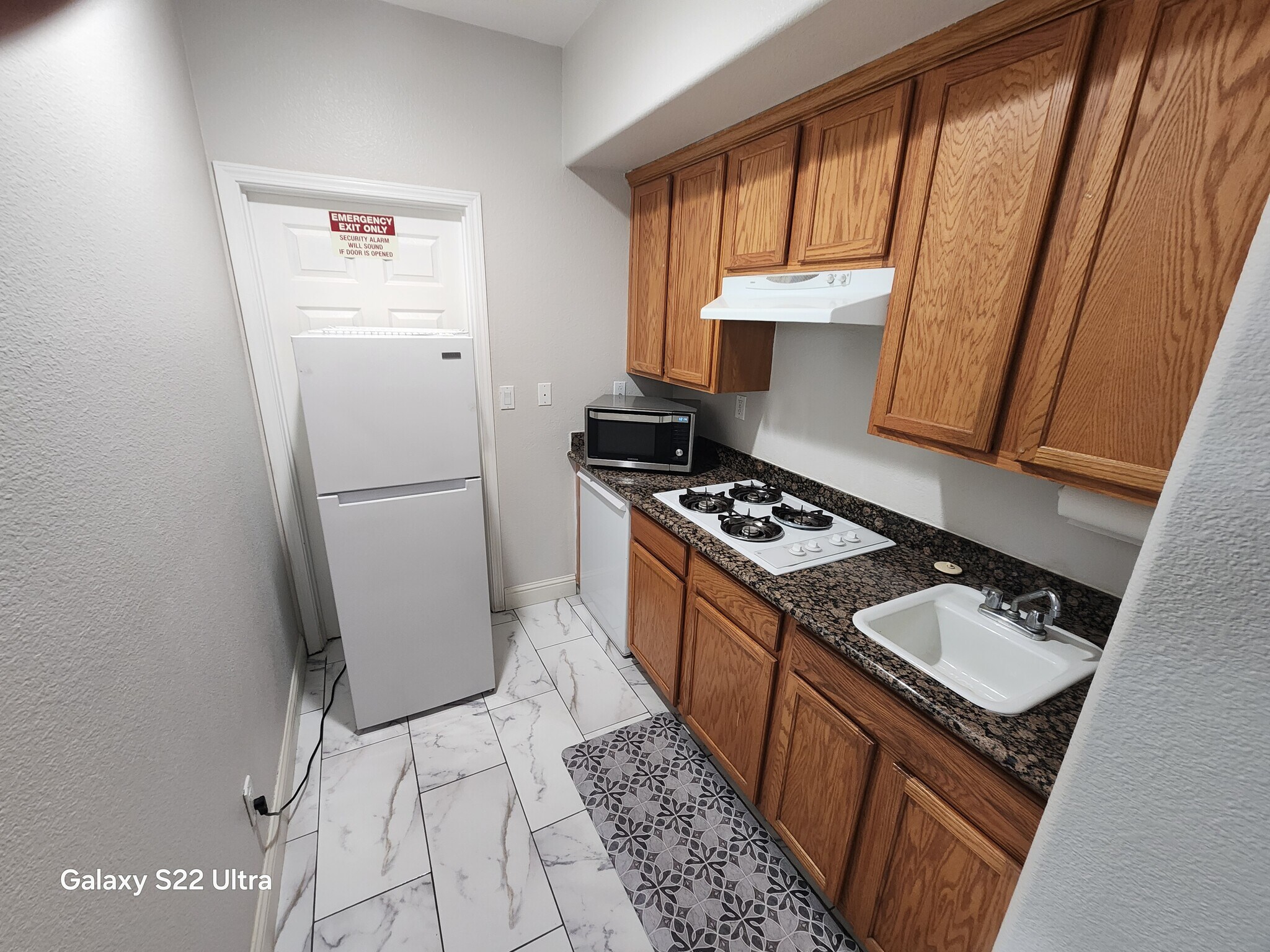 Building Photo - 161 Aldeburgh Cir