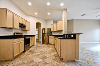 Building Photo - 1180 Berry Creek Dr