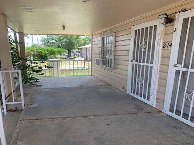 Building Photo - 814 San Enrique Ave