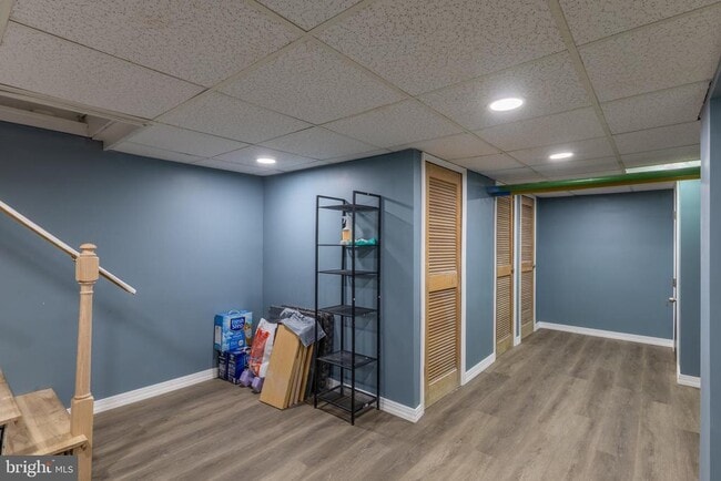 Building Photo - 511 Garfield Ave