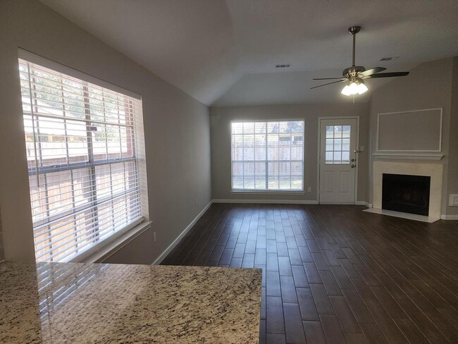 Building Photo - 8307 Holmwood Dr
