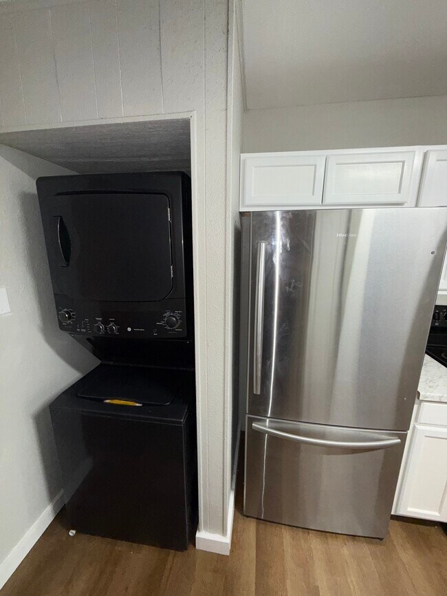 Building Photo - 1905 N Ben Wilson St