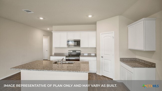 Building Photo - 1009 Alma Dr