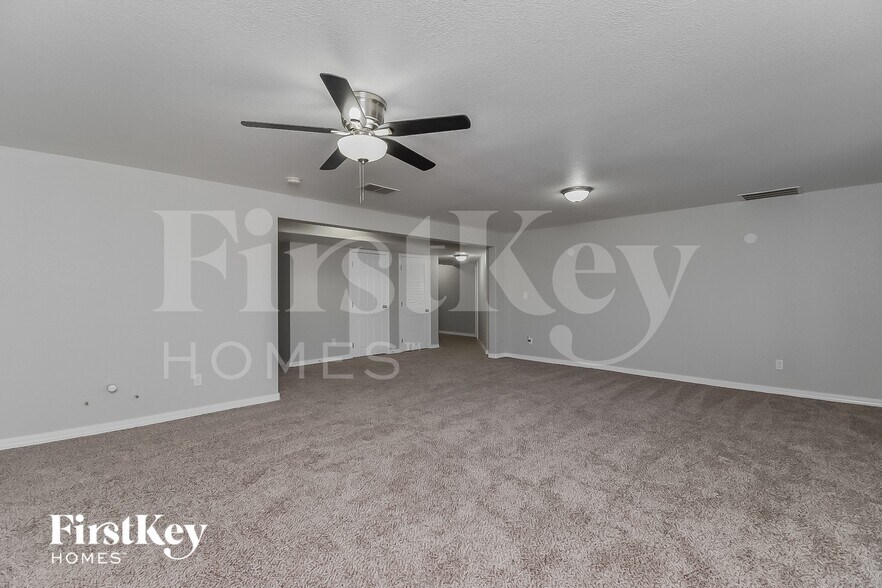 Building Photo - 2766 Park Crest Ct