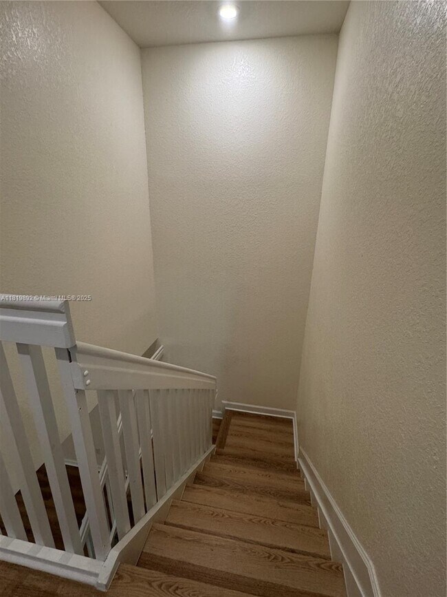 Building Photo - 10825 W 33rd Way