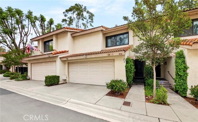 Building Photo - 1034 Creekside Dr
