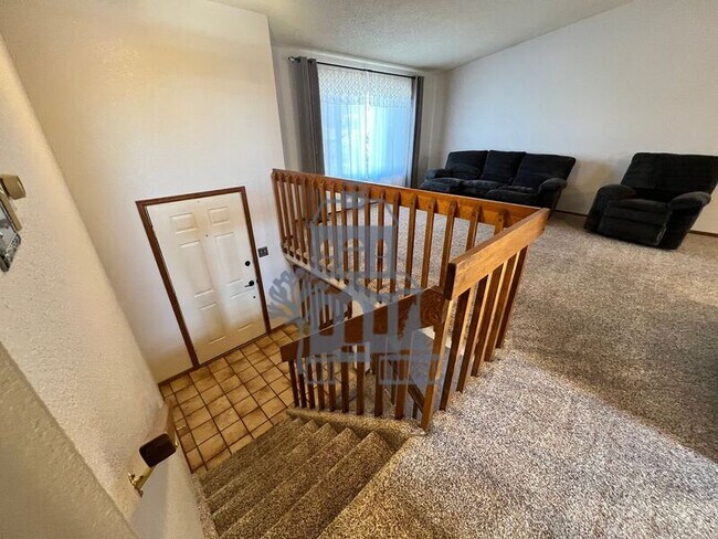 Building Photo - 5419 Alteza Dr