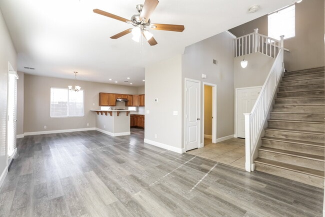 Building Photo - 6073 W Traviata Ave