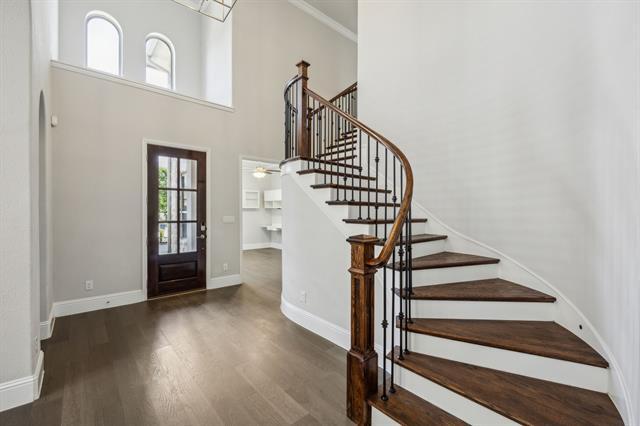 Building Photo - 975 Stampede Dr