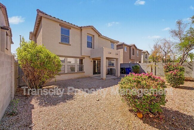 Building Photo - 2755 S Southwind Dr