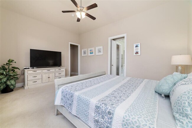 Building Photo - 17402 Hankar Way