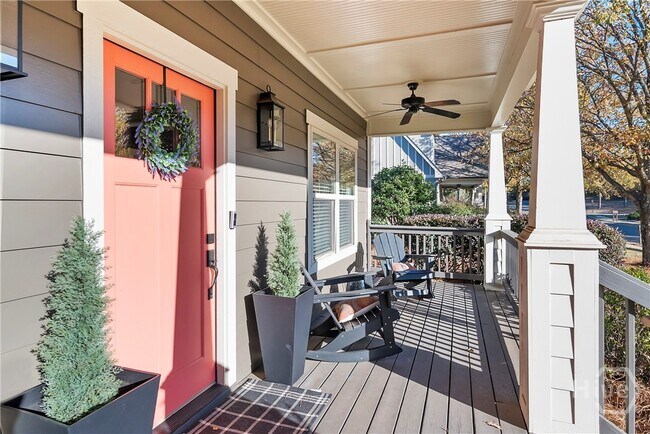 Building Photo - 1060 Cobblestone Ln