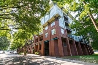 Building Photo - 1101 1st St