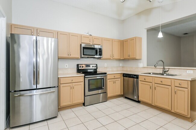 Building Photo - 1937 Longneedle Lane