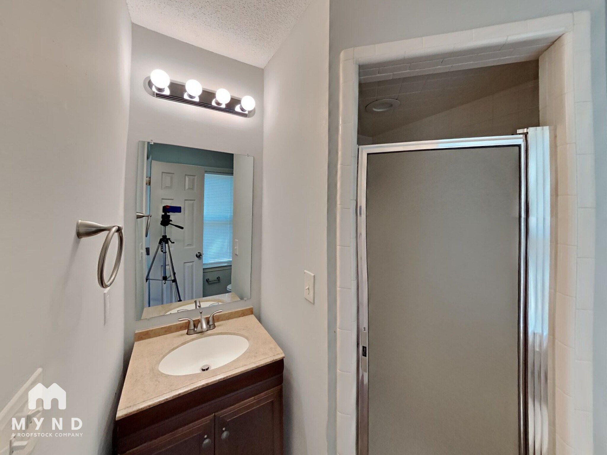 Building Photo - 12309 Rock Canyon Dr