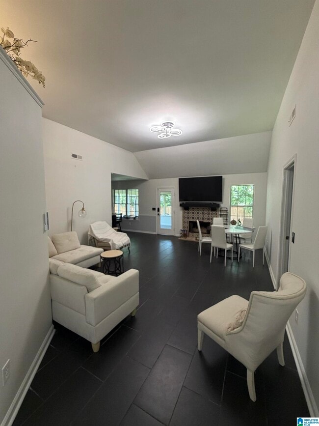 Building Photo - 8012 Rockhampton Cir