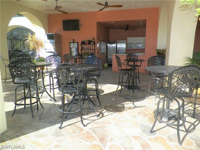 Building Photo - 8641 Piazza Del Lago Cir