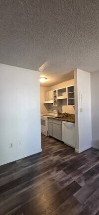 Building Photo - 5995 E Iliff Ave