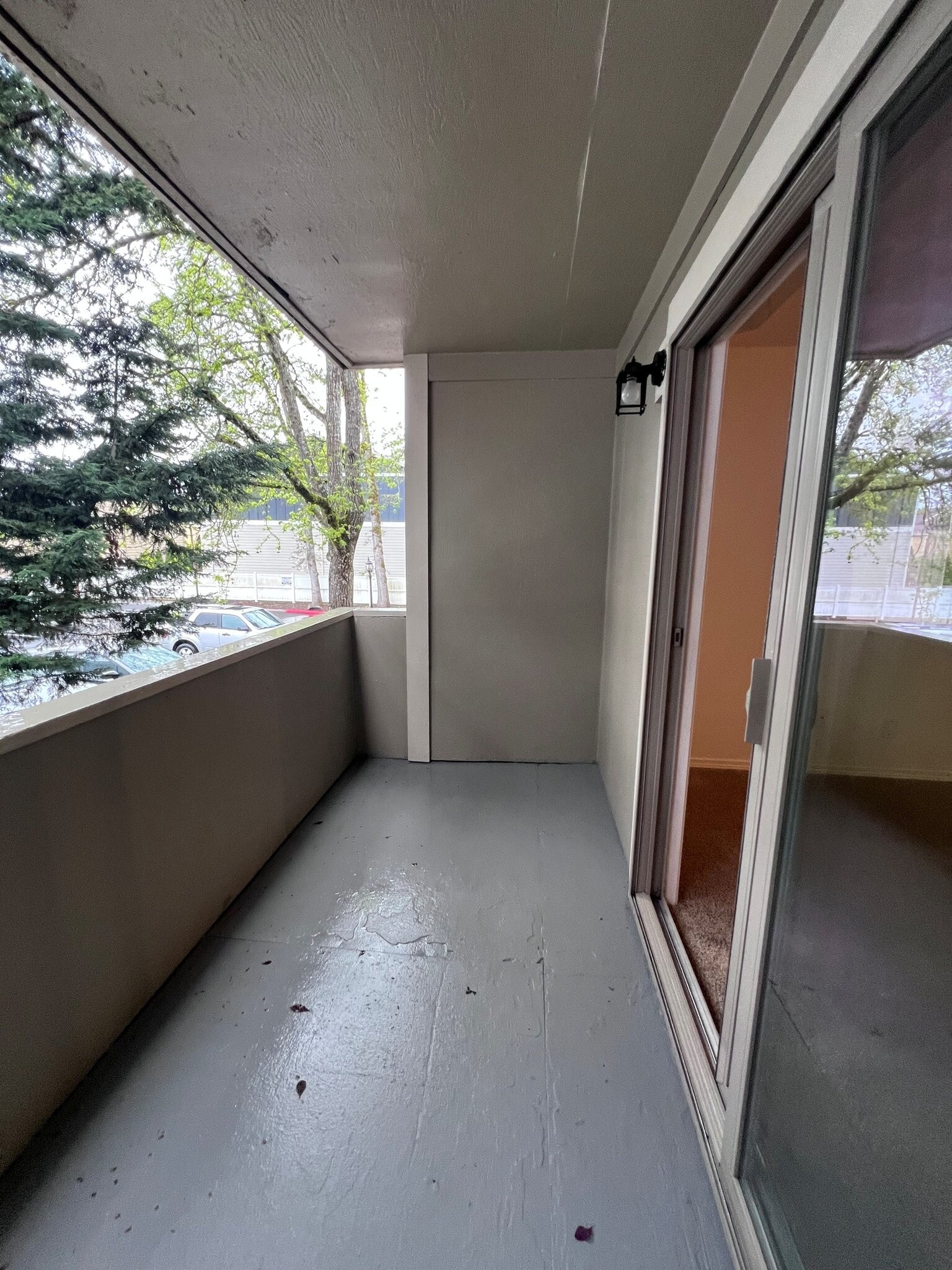 Building Photo - 17250 SW Heritage Ct