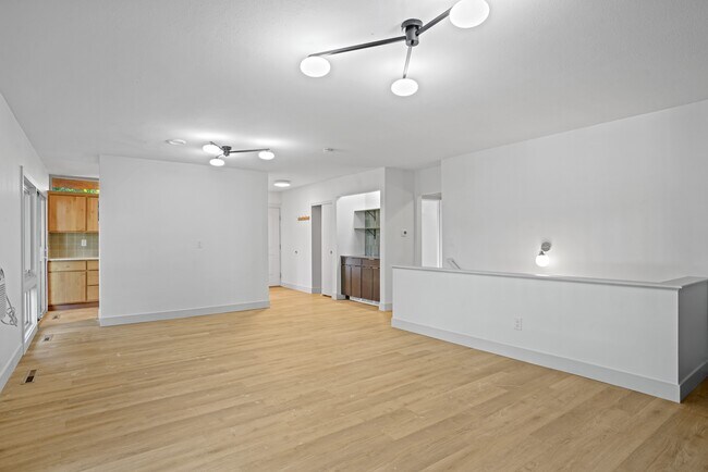 Floorplan - 815 Dewey Ave