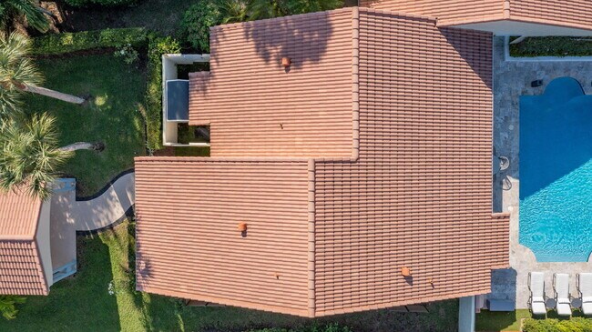 Building Photo - 2291 Las Casitas Dr
