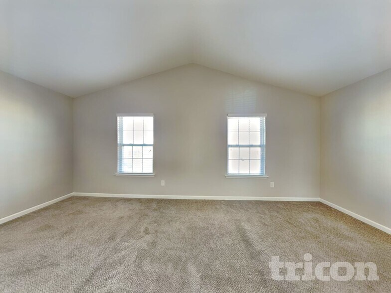 Building Photo - 1935 Windy Willow Ln