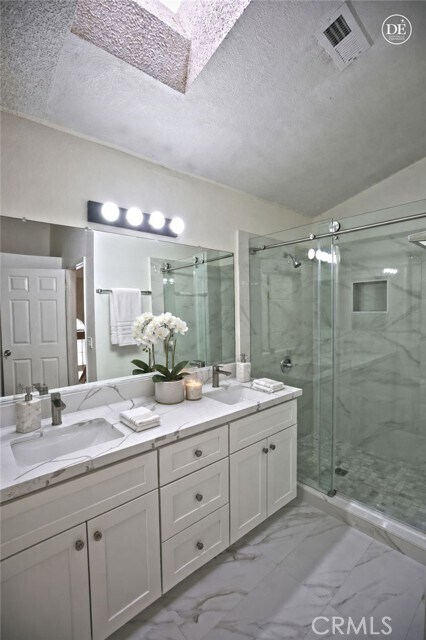 Building Photo - 3211 Armsley Dr