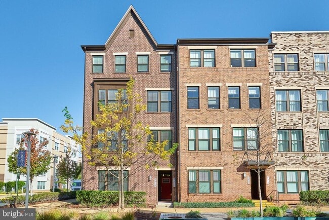 Building Photo - 45116 Kincora Dr