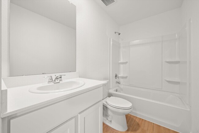 Building Photo - 1522 Windrose Bnd