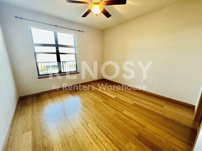 Building Photo - Stunning 1 Bedroom 1 Bathroom in Saint Louis Park!