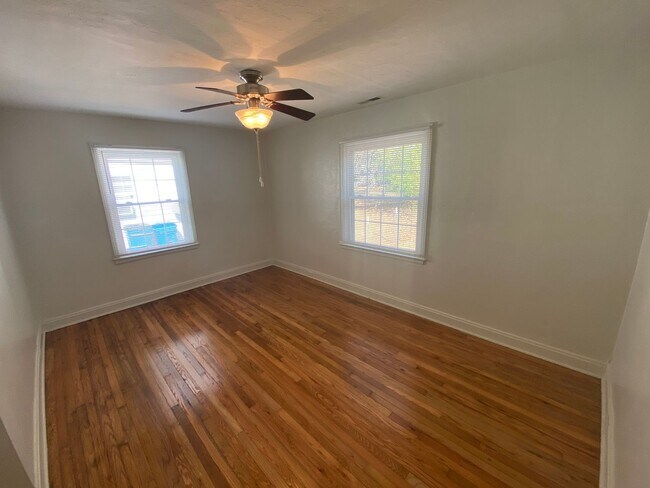 Building Photo - One of Durham's most walkable neighborhoods — and a yard to match.