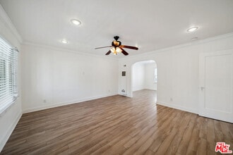 Building Photo - 7942 Fountain Ave