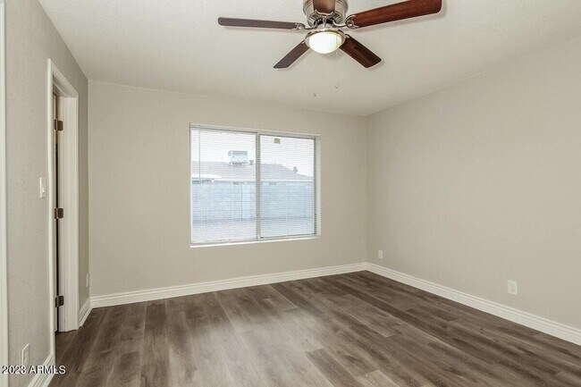Building Photo - 9601 N 55th Dr