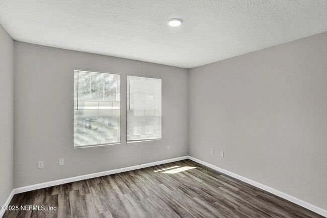 Building Photo - 1041 Oakley St