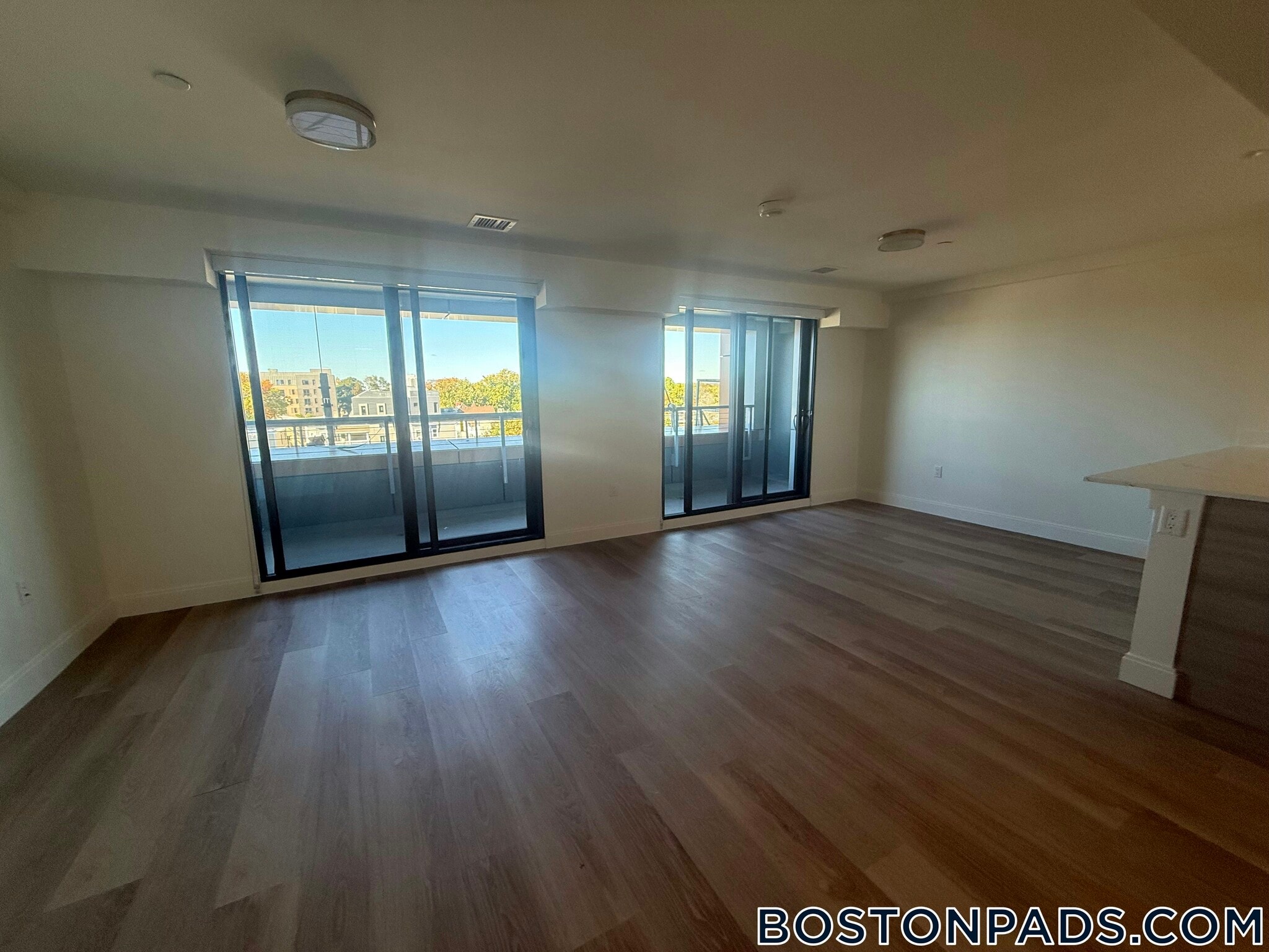 Building Photo - 1079 Commonwealth Ave