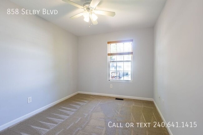 Building Photo - 858 Selby Blvd