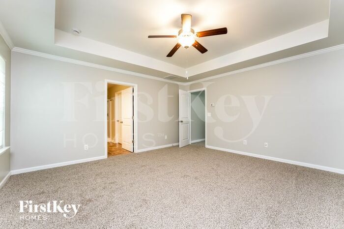 Building Photo - 496 Grenier Terrace NE