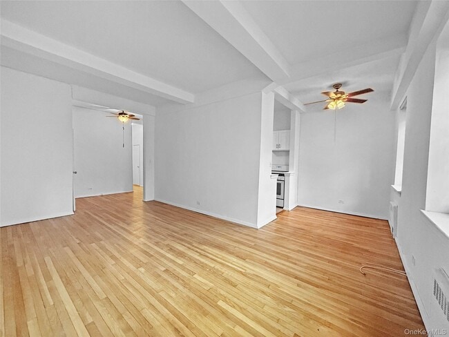 Building Photo - 3616 Henry Hudson Pkwy