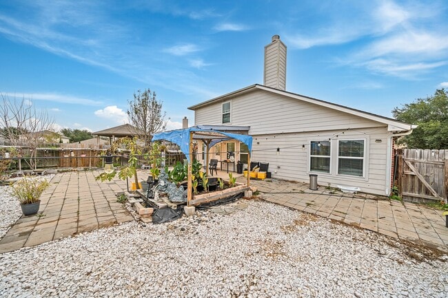 Building Photo - 6727 High Stone Ln