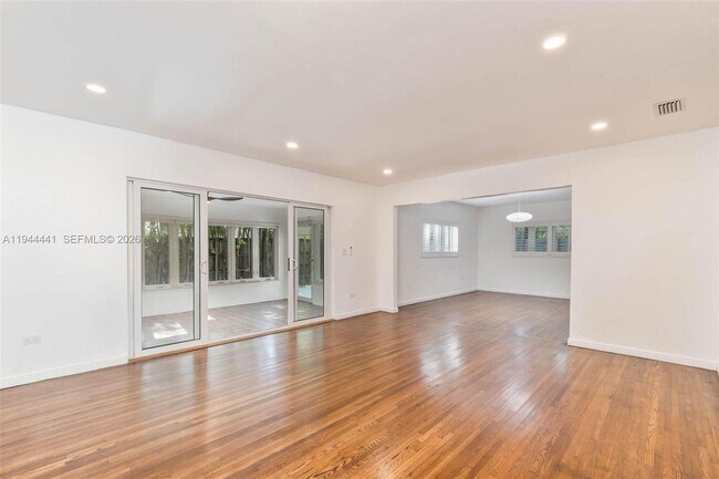 Building Photo - 680 NE 57th St