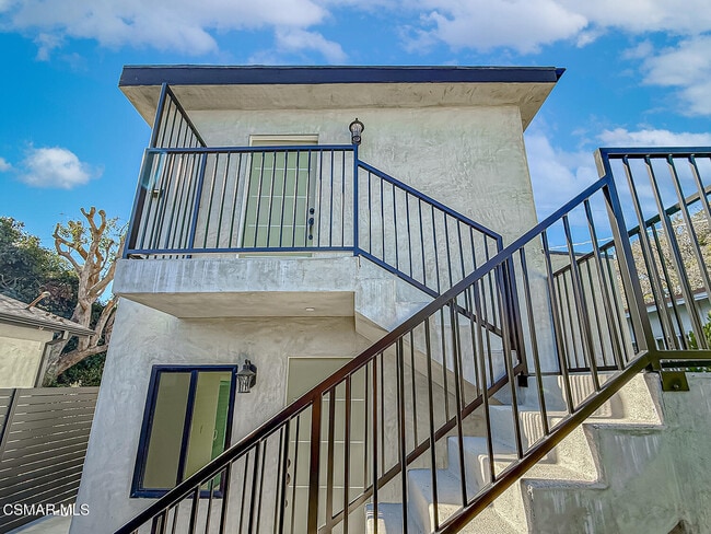 Building Photo - 2617 Veteran Ave