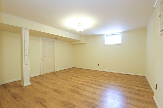 Building Photo - Welcome Home!